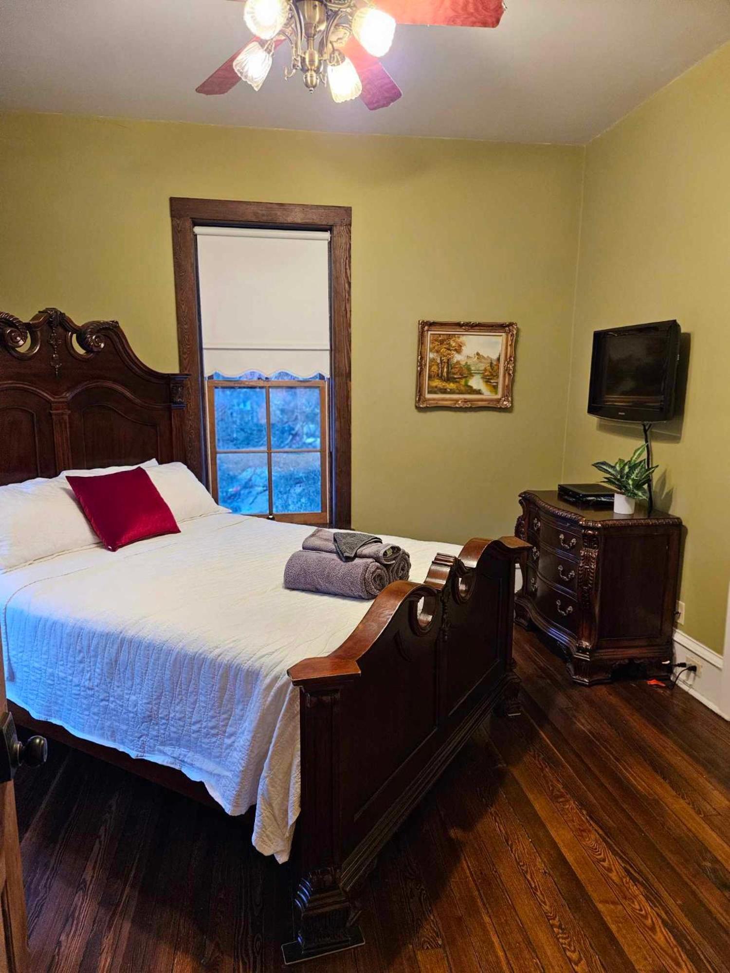 Arcadia Academy Bed & Breakfast Exterior photo